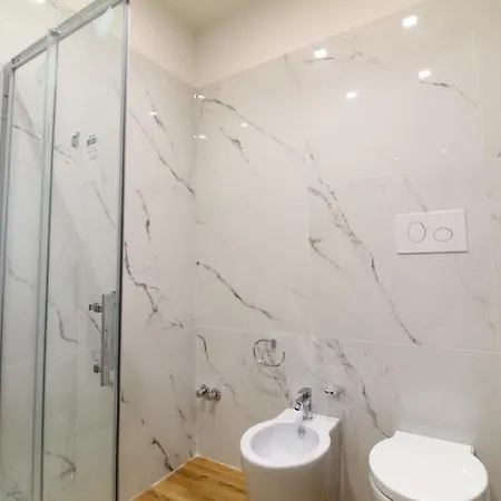 Beauty House Via Veneto Couette-café