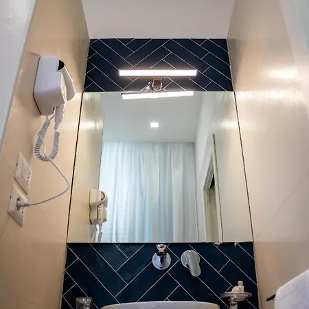 Beauty House Via Veneto Couette-café 3*