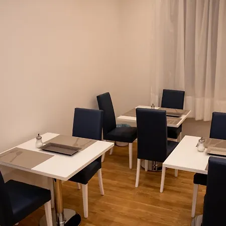 Beauty House Via Veneto Couette-café Reggio de Calabre