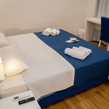 Beauty House Via Veneto Couette-café Reggio de Calabre
